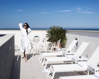 Erbavoglio Hotel - Rimini - Ban công