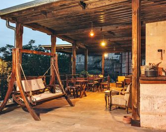 Solin Cave Cappadocia - Mustafapaşa - Patio
