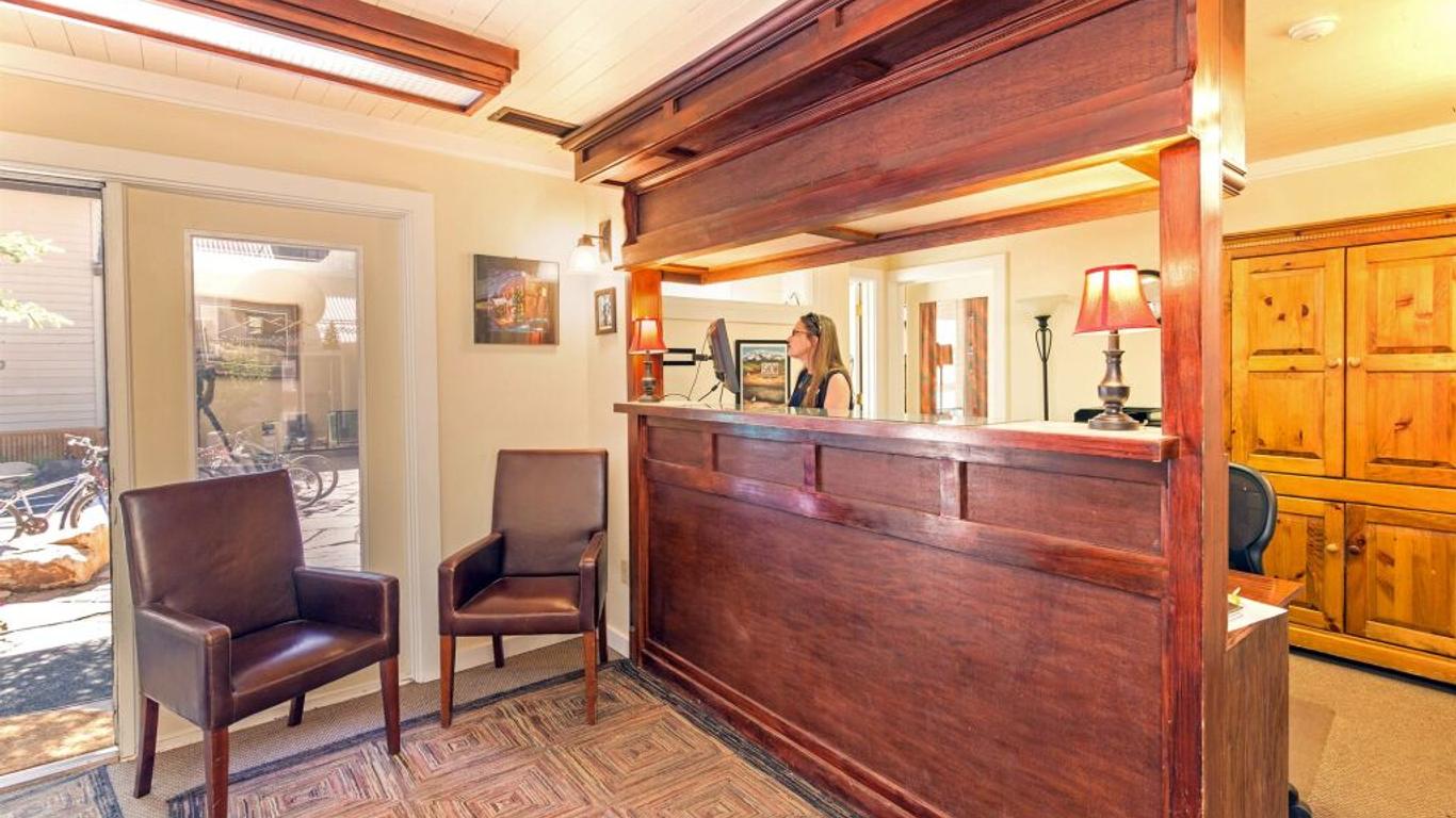 Mountainside Inn
