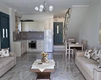 Anemos Villas - Mýtikas - Sala de estar
