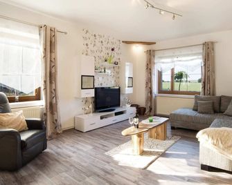 Charming Retreat, Ballenstedt - Ballenstedt - Wohnzimmer
