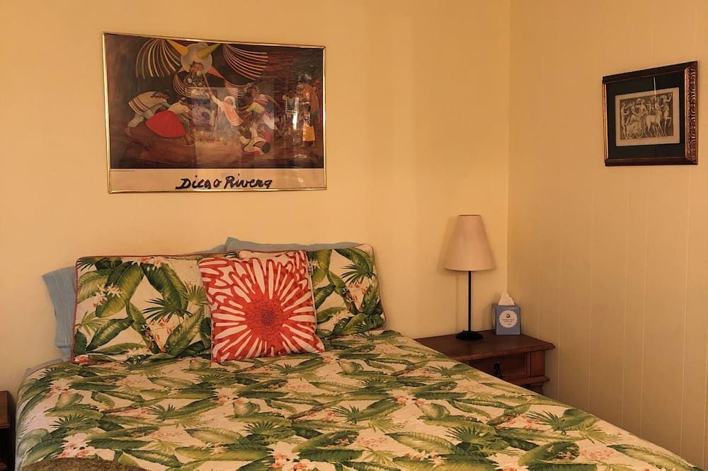 Two Bedrooms with Kitchenette in Beautiful Bel Marin Keys - Novato - Спальня