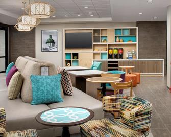 Home2 Suites By Hilton Columbia Southeast Fort Jackson - Columbia - Lounge