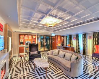 Hotel Madera Hollywood - Hong Kong - טרקלין