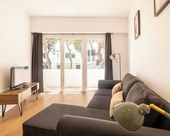 Calahonda Beach Apartments - La Cala de Mijas - Living room