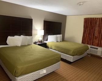 SureStay by Best Western Massena - Massena - Bedroom