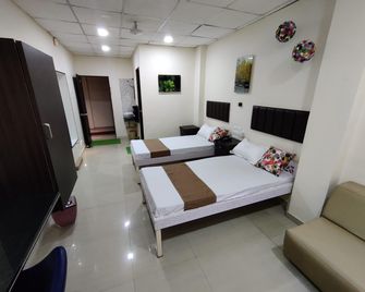 Hotel Ramlata Palace - Akola - Bedroom