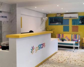 Gostops Plus Goa, Vagator - Goa Velha - Recepción