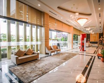 Asialink Hotel Batam by Prasanthi - Batam - Lobby