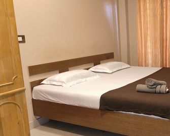 Aashiaanaa Residency Inn - Port Blair - Schlafzimmer