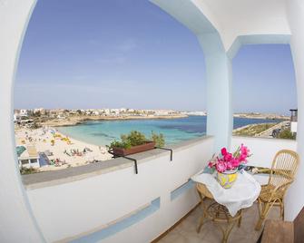 Hotel Giglio - Lampedusa - Balcón