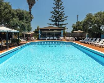 Hotel L'Ulivo - Cardedu - Pool