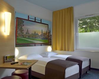 B&B Hotel Dresden-Messe - Dresden - Bedroom