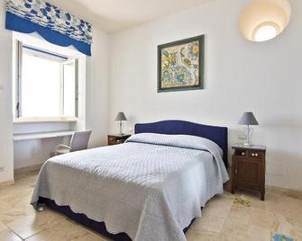 La Casa di Vania - Ravello - Bedroom