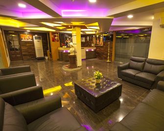 Hotel Lotus - Madurai - Salónek