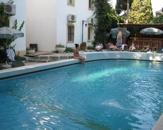 Bircan Hotel - Bodrum - Pool