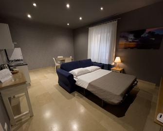 Zibibbo Suites & Rooms - Aparthotel In Centro Storico A Trapani - Trapani - Sovrum