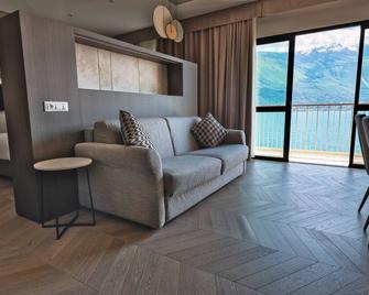 SunHotel Splendid Palace - Limone sul Garda - Living room