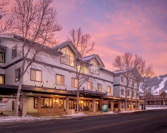 Homewood Suites by Hilton Jackson - Jackson - Κτίριο