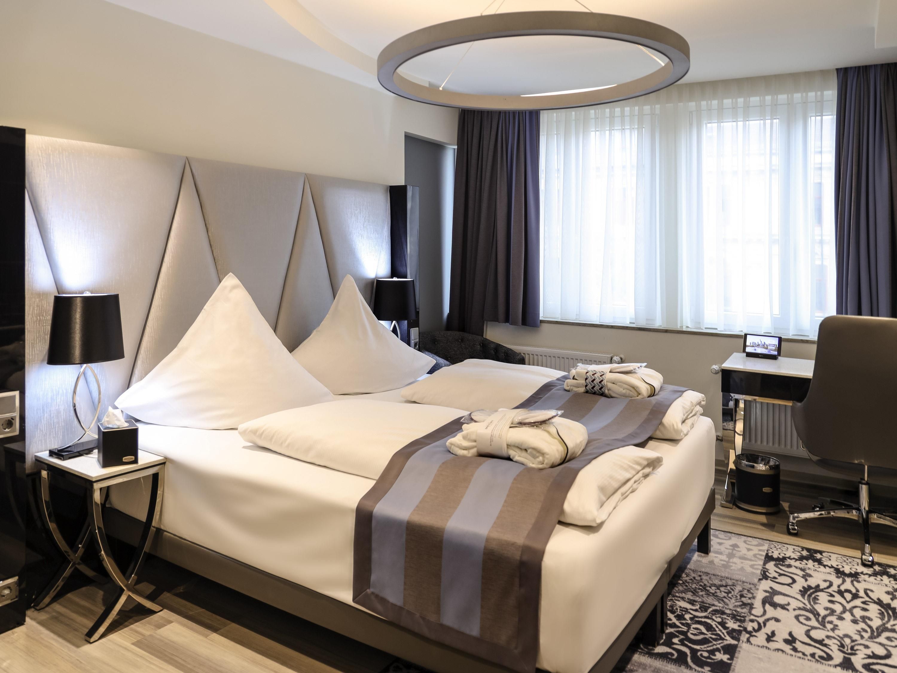 Mercure Hotel Kaiserhof Frankfurt City Center - Frankfurt am Main - Bedroom