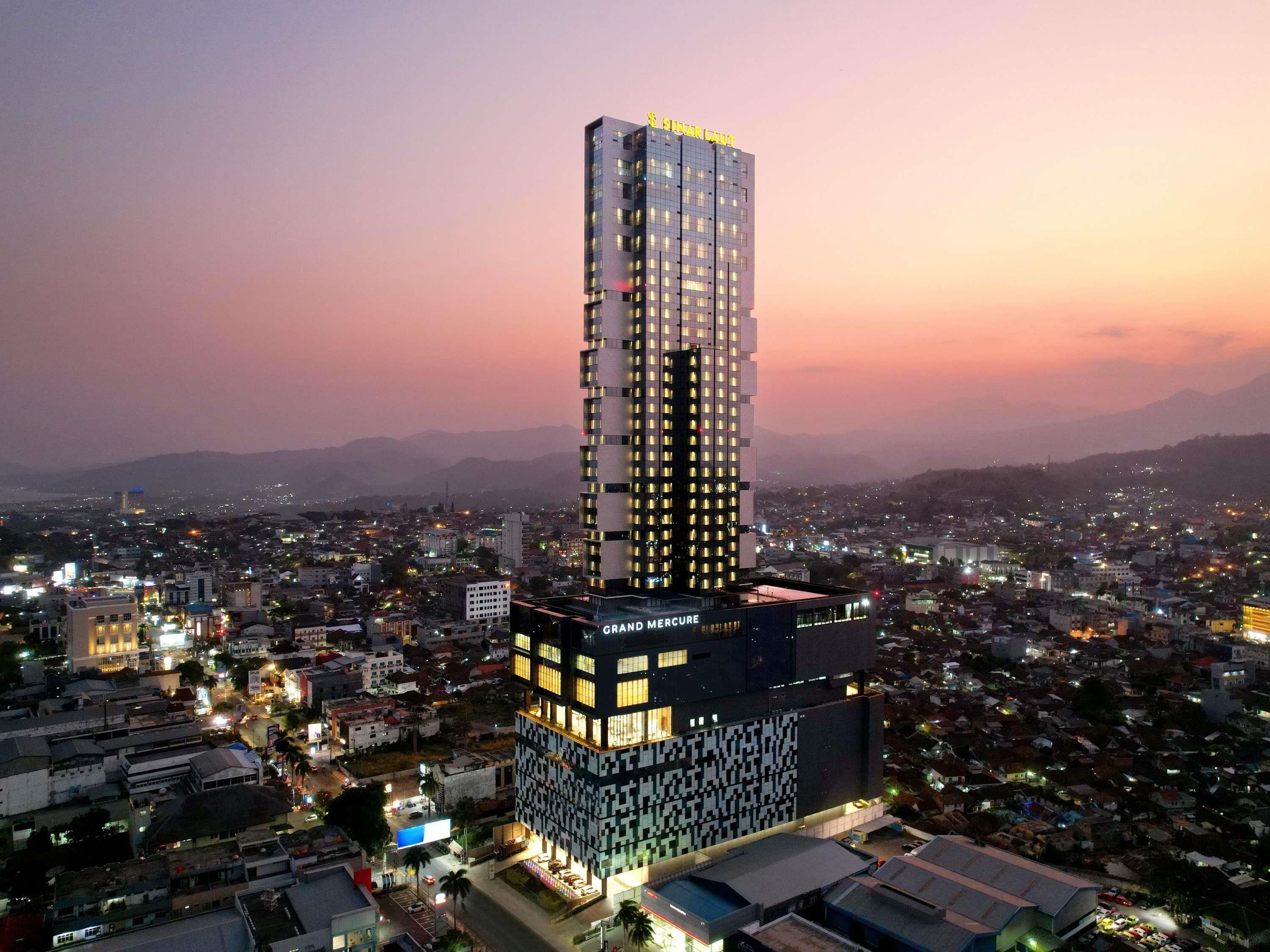 Grand Mercure Lampung - Bandar Lampung - Building