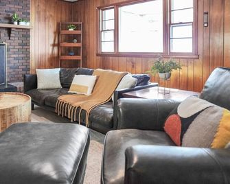 Two bedroom in United States of America, Summersville - Summersville - Wohnzimmer