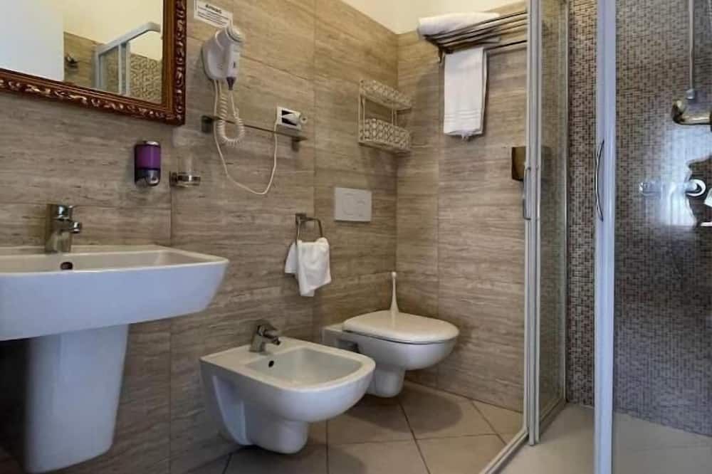 La Lanterna - Silvi Marina - Badkamer