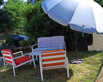 Apartment/house le Cheylard 07160 Ardeche verte Weekly/ fortnightly rental - Le Cheylard - Patio