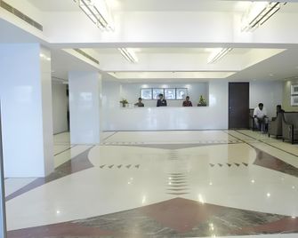 Minerva Grand Hotel - Tirupati - Hành lang