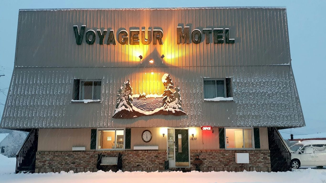 Love Hotels Voyageur by OYO at International Falls Mn