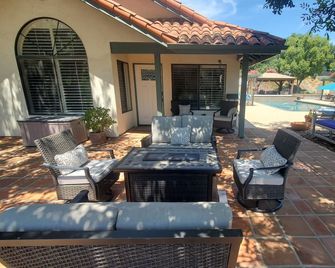 Bella Casita-A Quiet Gem Near Wine Country - Fallbrook - Patio