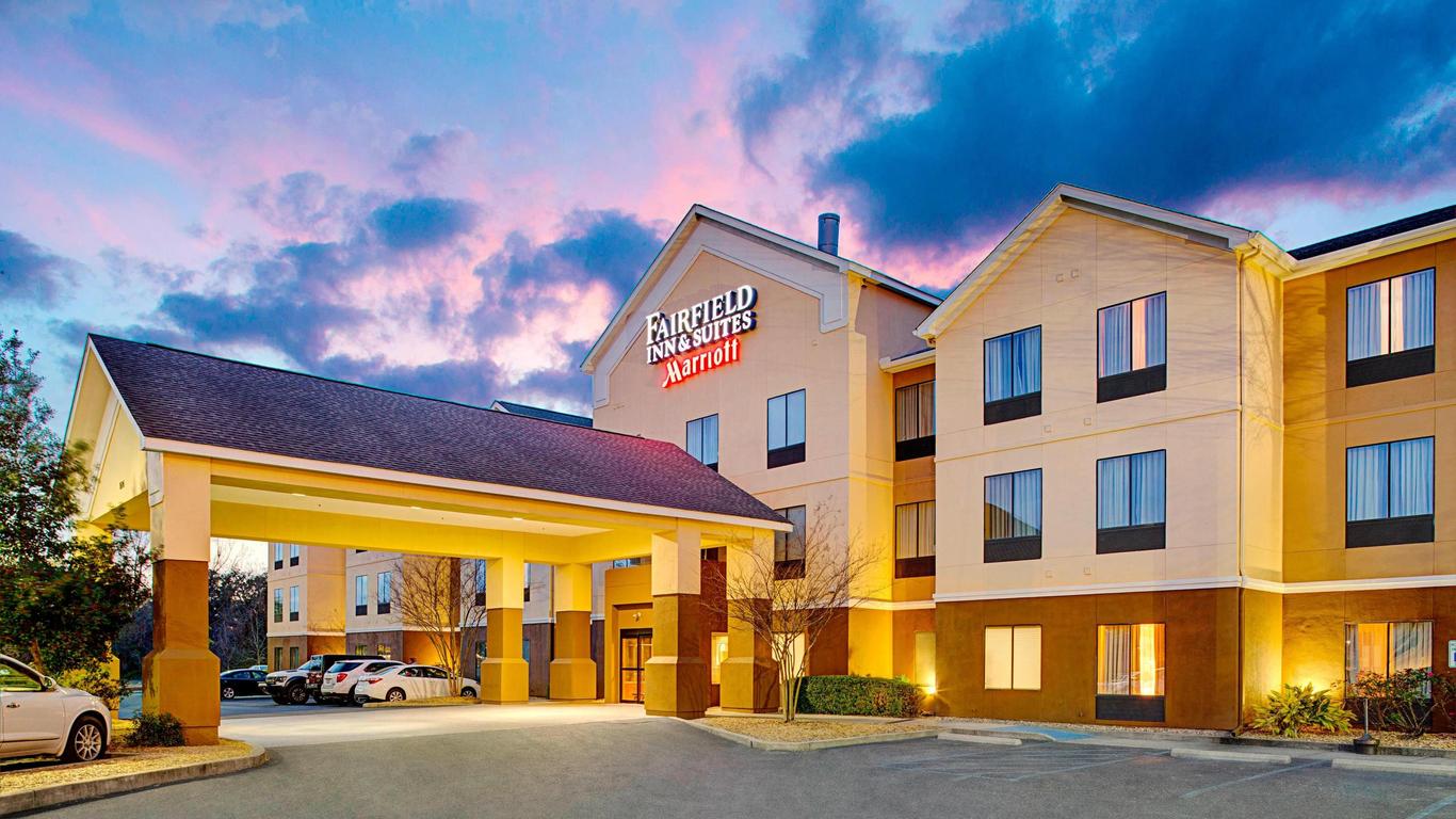 Fairfield Inn & Suites by Marriott Lafayette South