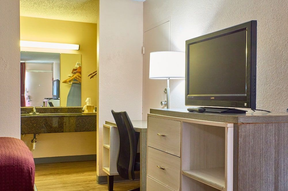 Magnuson Hotel Jacksonville Downtown - ג'קסונוויל