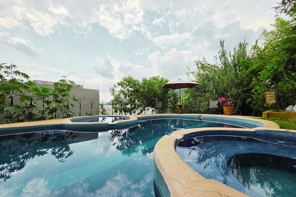 Cabañas el Nido de la Huilota - טפוסטלאן - בריכה