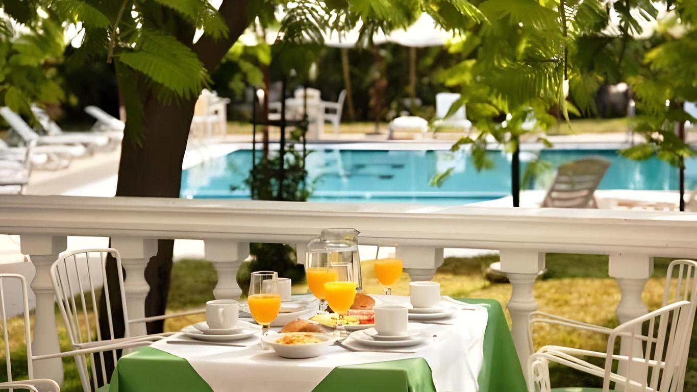 Naturist Angel Hotel Club