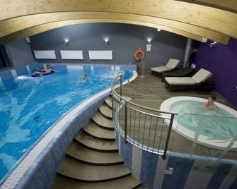 Hotel Warmia Spa - Braniewo - Pool