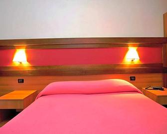 Hotel Ristorante Sasso Remenno - Val Masino - Chambre