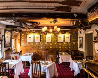 The Mews Hotel - Ossett - Restaurant