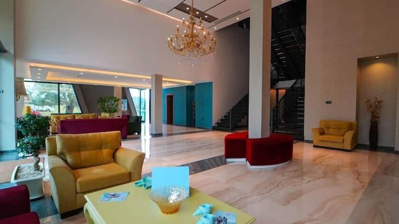 Aes Club Hotel
