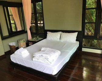 339 Hotels & Resort - Nakhon Ratchasima - Habitación