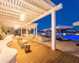 Osom Resort - Ornos