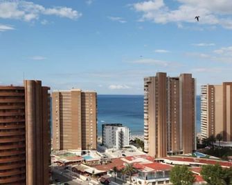Dynastic Rooms Apartments - Benidorm - Udsigt