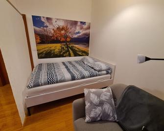 B8 apartment - Bohinjska Bistrica - Wohnzimmer