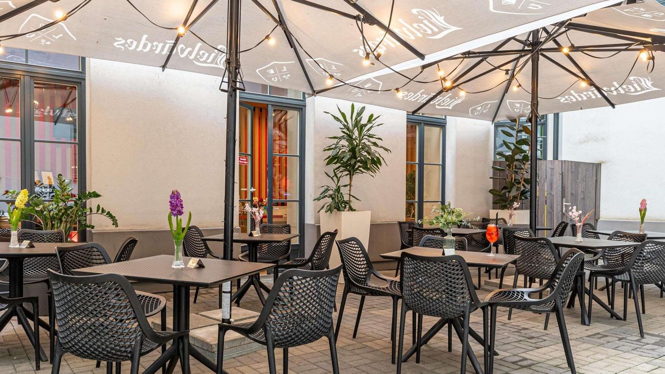 里加中心宜必思酒店