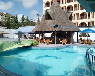 Lambada Holiday Resort - Mombasa - Piscina