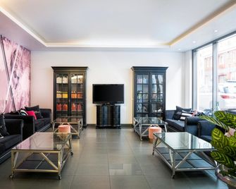 elaya hotel vienna city west, Trademark Collection by Wyndham - Viena - Lobby