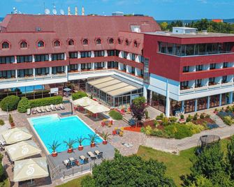 Hotel Sopron - Ödenburg - Gebäude