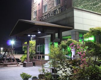 Gunsan Western Hotel - Gunsan - Edificio