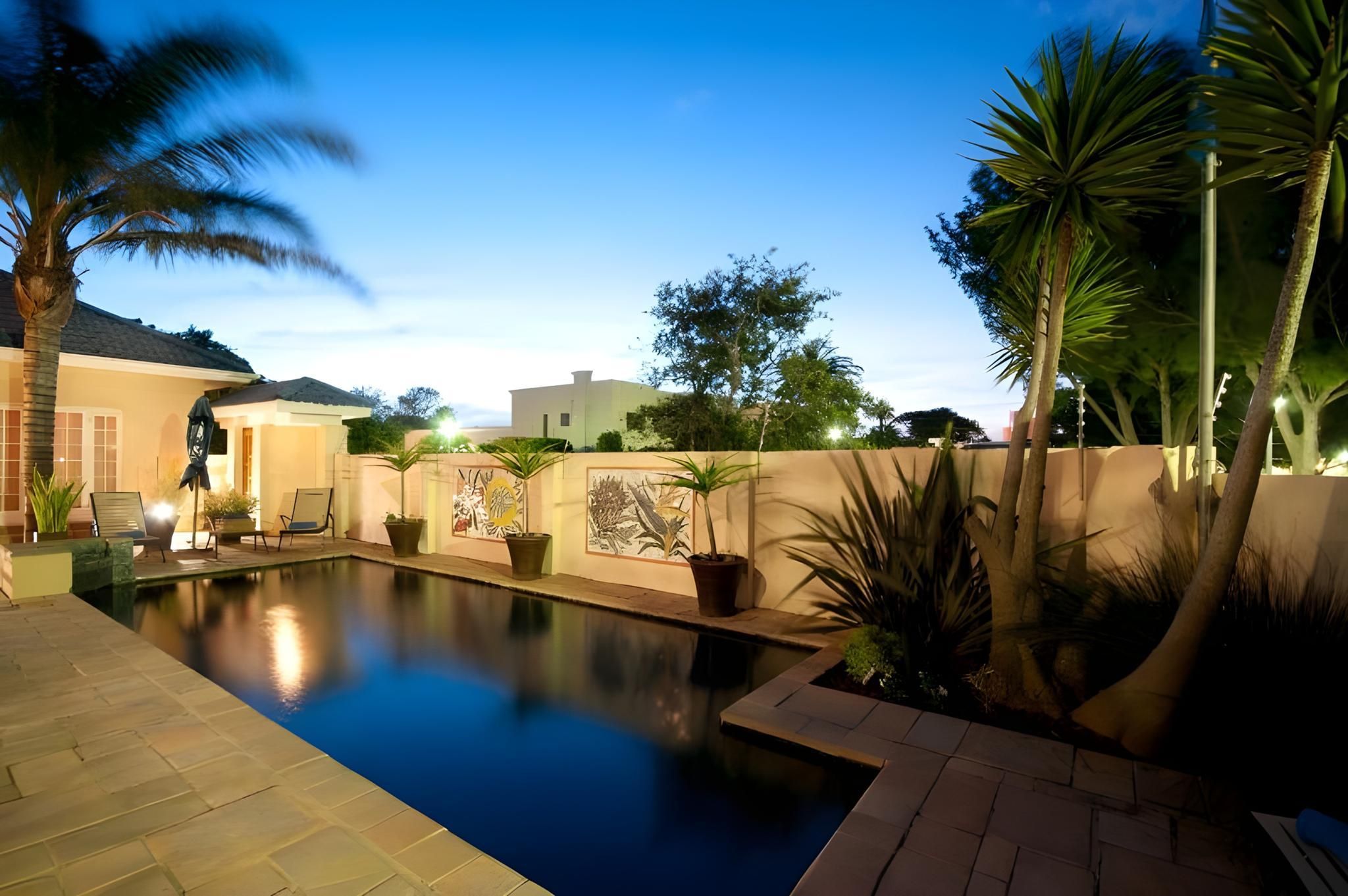 كيب فليم جست هاوس - بورت إليزابيث - حوض السباحة