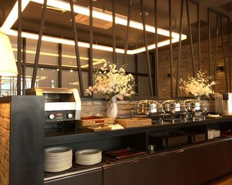 Vella Suite Hotel - Suwon - Buffet